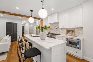 27 Mystic St, Boston, MA 02129 - Photo 1