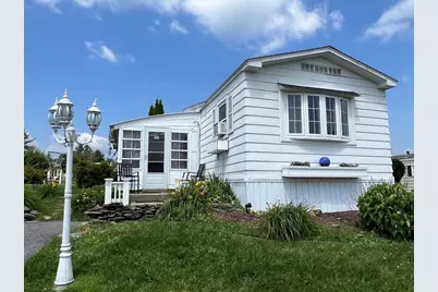 10 Fourth Avenue, Westfield, MA 01085 - Photo 1