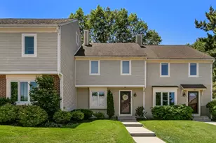 1702 Lewis O Gray Dr, Saugus, MA 01906 - Photo 1