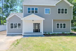 28 Berkshire Ave, Sharon, MA 02067 - Photo 1