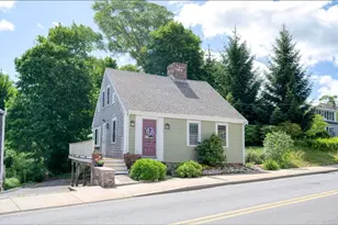 18 S, Plymouth, MA 02360 - Photo 1