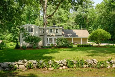 460 King St, Cohasset, MA 02025 - Photo 1