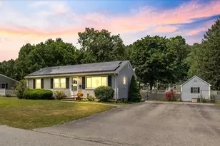 24 Alenclair, Amesbury, MA 01913 - Photo 1