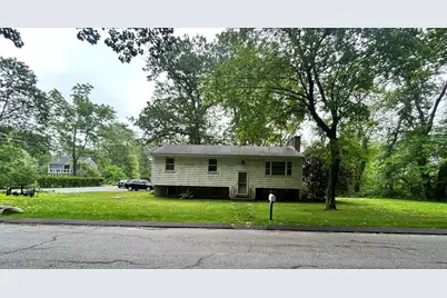 58 Summer Hill Rd, Maynard, MA 01754 - Photo 1