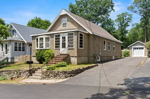 10 Hillside Ave, Saugus, MA 01906 - Photo 1