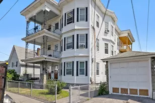 31 Woodland St, Lawrence, MA 01841 - Photo 1