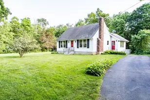 95 Foster Hill Rd, West Brookfield, MA 01585 - Photo 1