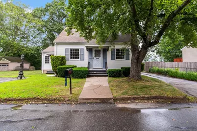 98 Ellis St, Seekonk, MA 02771 - Photo 1