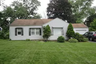 44 Orchardview St, West Springfield, MA 01089 - Photo 1