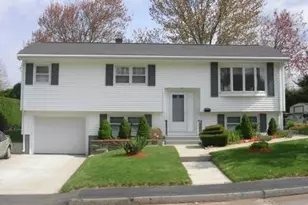 37 Montcalm Ave, Blackstone, MA 01504 - Photo 1