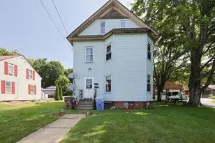 25 Elm St, North Brookfield, MA 01535 - Photo 1