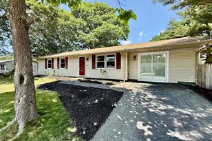 20 Terry Ln E, Wareham, MA 02571 - Photo 1