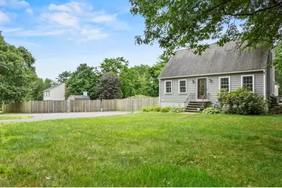 323 School St, Pembroke, MA 02359 - Photo 1