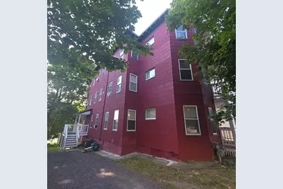 18 Elizabeth St, Worcester, MA 01605 - Photo 1
