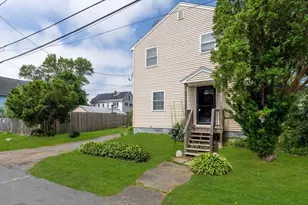 11 Atherton St, Saugus, MA 01906 - Photo 1