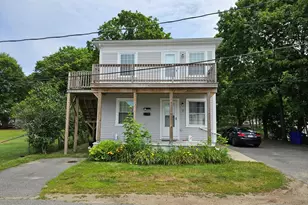 7 Taylor St, Taunton, MA 02780 - Photo 1