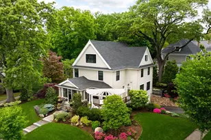 26 Sterling St, Newton, MA 02465 - Photo 1