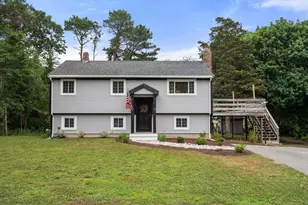 17 Minuteman Ln, Plymouth, MA 02360 - Photo 1