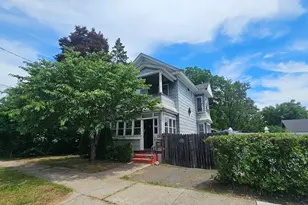 179 Oak St, Springfield, MA 01151 - Photo 1