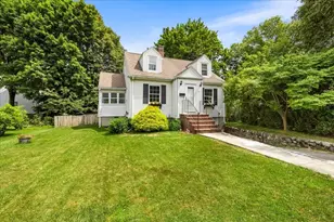 5 Marston Rd, Walpole, MA 02032 - Photo 1