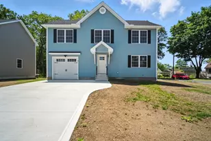 7 Jennings St, Springfield, MA 01119 - Photo 1