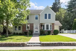 61 Fairview Rd, Lynnfield, MA 01940 - Photo 1