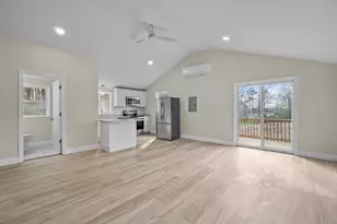 4 Wildwood Rd, Lakeville, MA 02347 - Photo 1