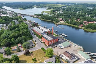 45 Main St #32, Wareham, MA 02571 - Photo 1