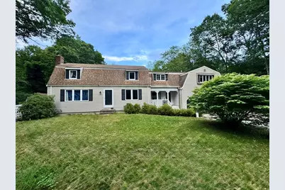 344 Forest St, Pembroke, MA 02359 - Photo 1