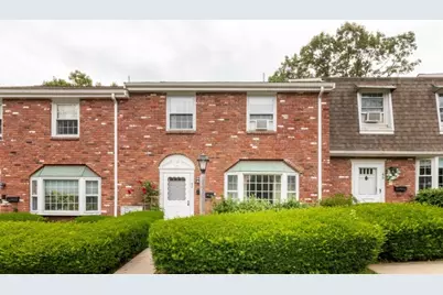 42 Queensboro Ct #42, Norwood, MA 02062 - Photo 1