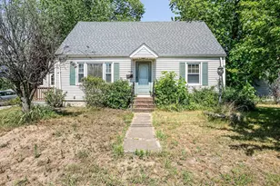 90 Chamberlain St, Lowell, MA 01852 - Photo 1