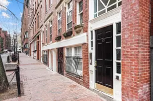 21 Temple St, Boston, MA 02114 - Photo 1