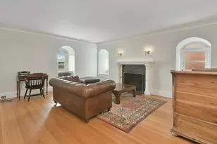 334 Beacon St, Boston, MA 02116 - Photo 1