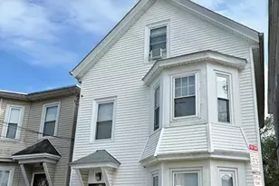 33 Louis St, Chelsea, MA 02150 - Photo 1