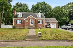 114 Parker Rd, Wakefield, MA 01880 - Photo 1