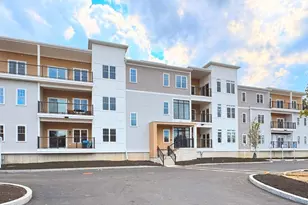 90 E Central St, Franklin, MA 02038 - Photo 1