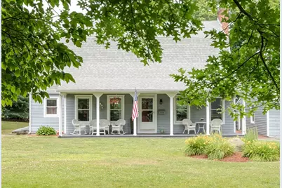 2546 County St, Somerset, MA 02726 - Photo 1