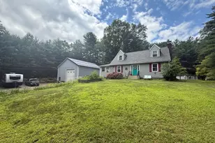 43 Arch St, Douglas, MA 01516 - Photo 1