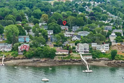 4 Batchelder Rd, Marblehead, MA 01945 - Photo 1