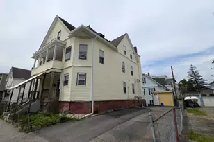 22 Clifton St, Worcester, MA 01610 - Photo 1