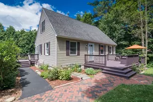 25 Indian Hill, Northampton, MA 01062 - Photo 1