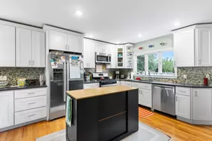 4 Essex St, Boston, MA 02129 - Photo 1