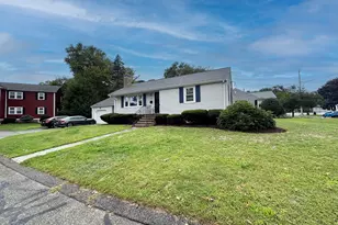 15 Wayland Rd, Wakefield, MA 01880 - Photo 1