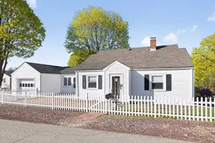 3 Helen St, Waltham, MA 02452 - Photo 1