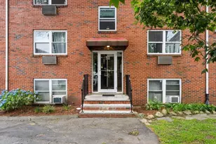 31 Montvale Ave, Woburn, MA 01801 - Photo 1