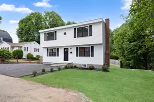 32 Mountain Ave, Saugus, MA 01906 - Photo 1