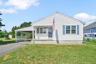 47 Sullivan St, Chicopee, MA 01020 - Photo 1