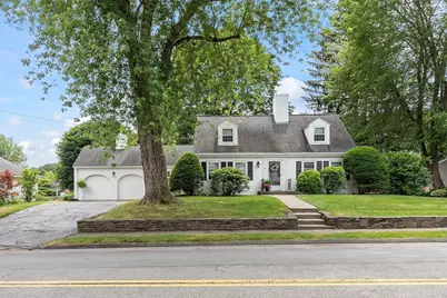 91 Mower St, Worcester, MA 01602 - Photo 1
