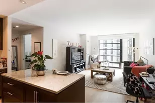 580 Washington St, Boston, MA 02111 - Photo 1