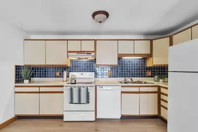 41 W Summit St #61, South Hadley, MA 01075 - Photo 1